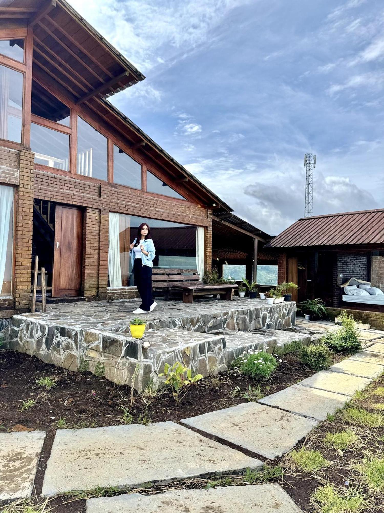 Jolotundo Lodge Banjarnegara Exterior foto